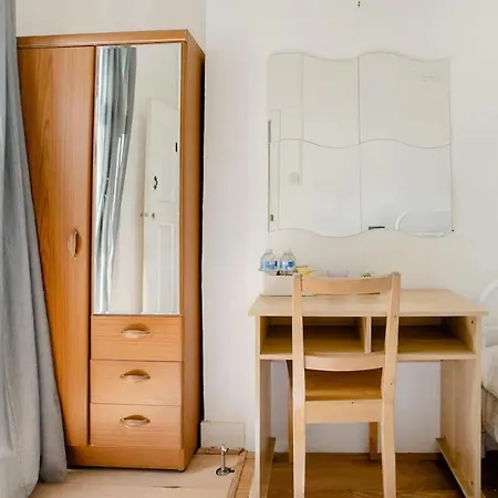 Homestay Near Tottenham Hotspur Stadium London Exterior photo