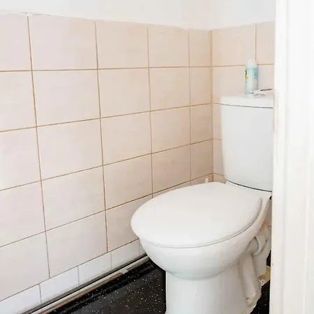 Homestay Near Tottenham Hotspur Stadium London Exterior photo